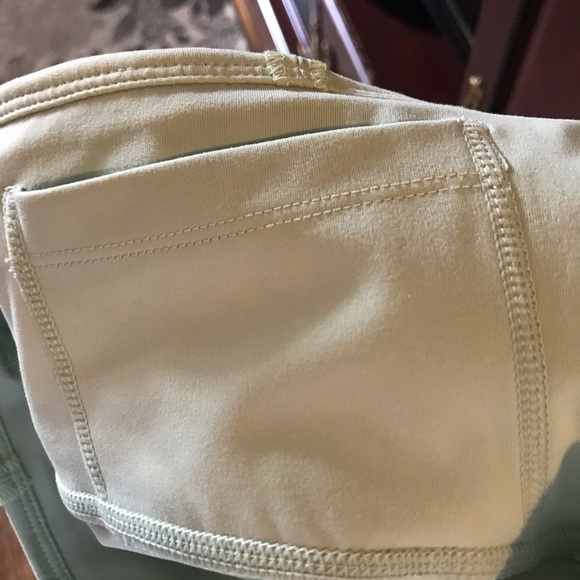 Mint green 7/8 pants with stitch detailing. - Picture 4 of 4
